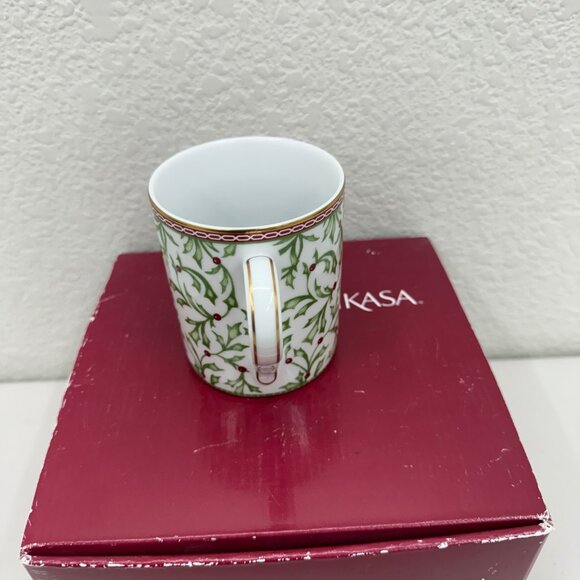 Mikasa Holiday Traditions Coffee Tea Mug Cups Set of 4 Christmas L3475 - Picture 2 of 6
